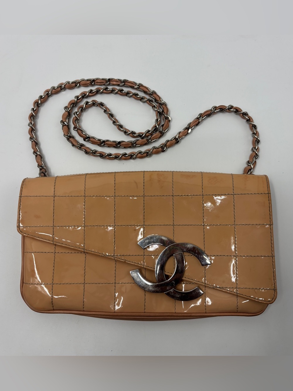 Chanel Y2K East West Chocolate Bar patent leather Bag